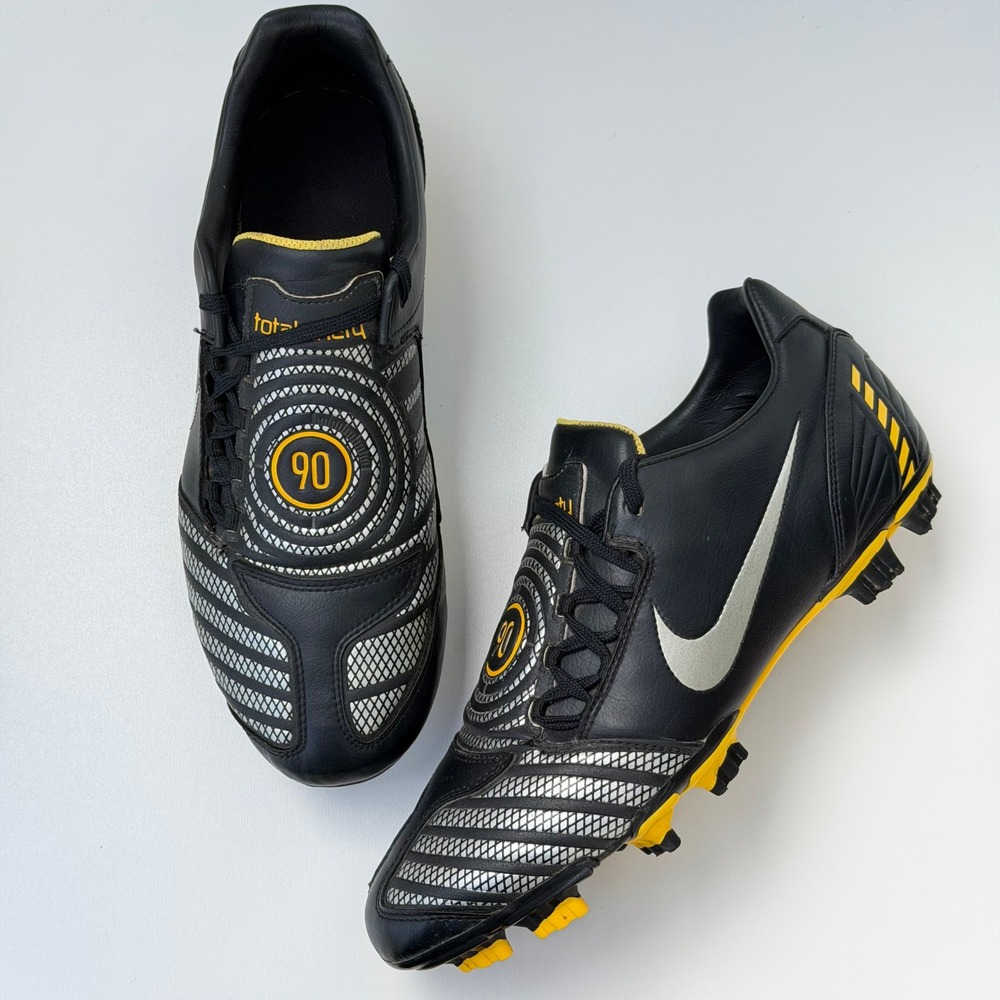 Nike Total Ninety 90 Shoot FG II Mens 10.5 Black/Yellow Cleats Rare 2009 Vintage